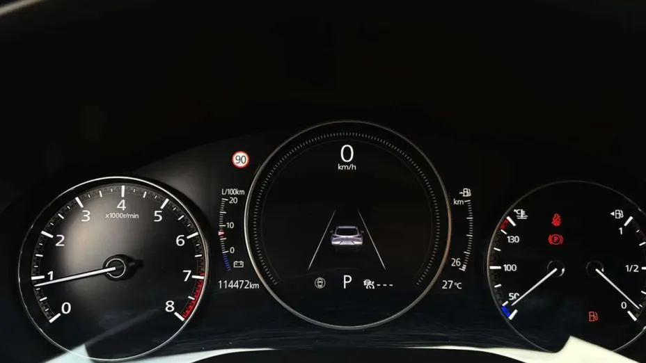MAZDA CX-30 -