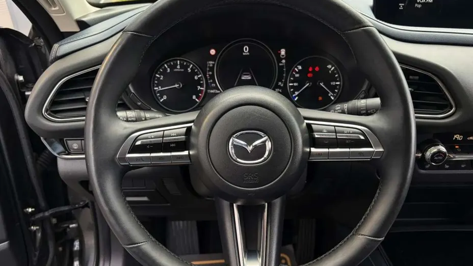 MAZDA CX-30 -