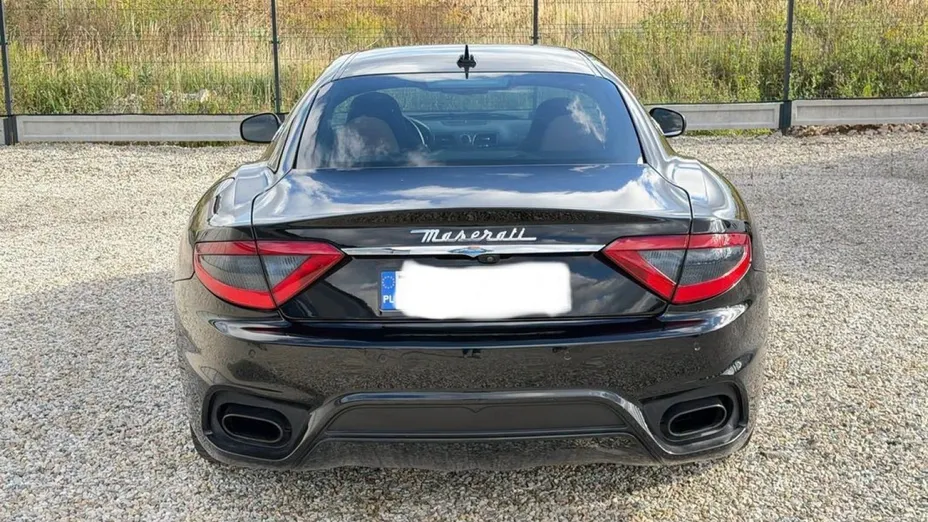 MASERATI Granturismo -