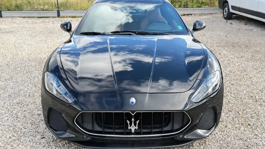 MASERATI Granturismo -