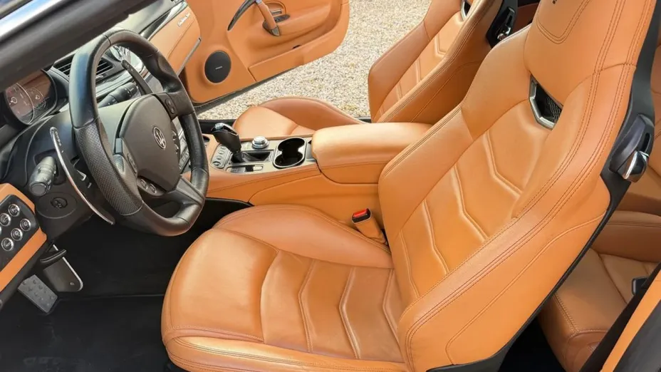MASERATI Granturismo -