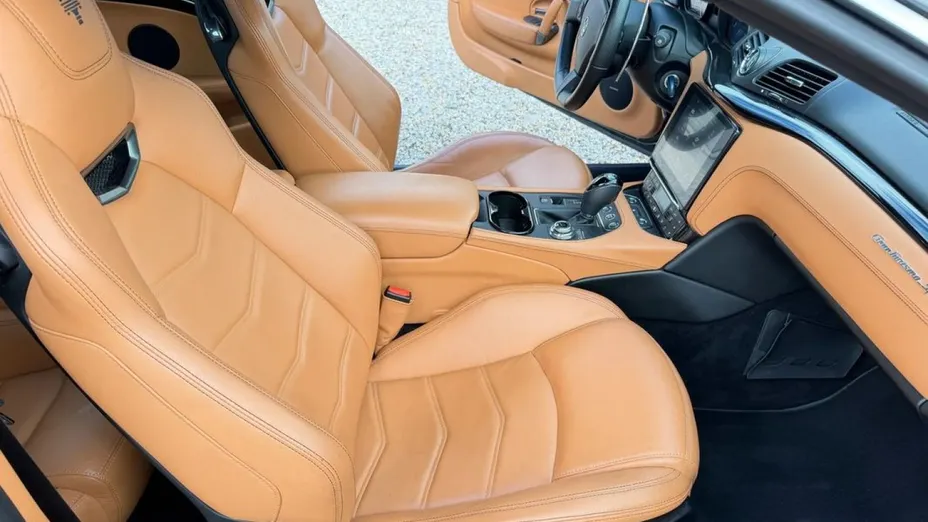 MASERATI Granturismo -