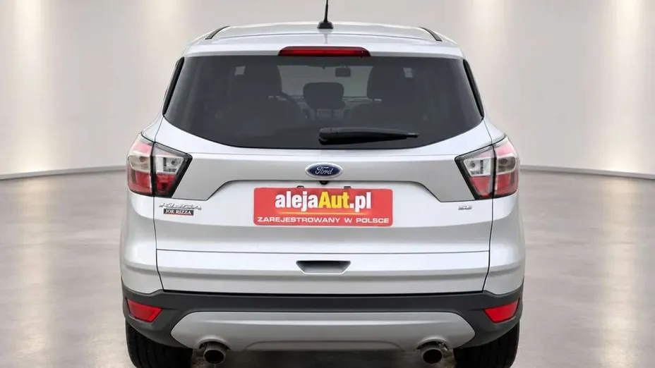 FORD Escape -