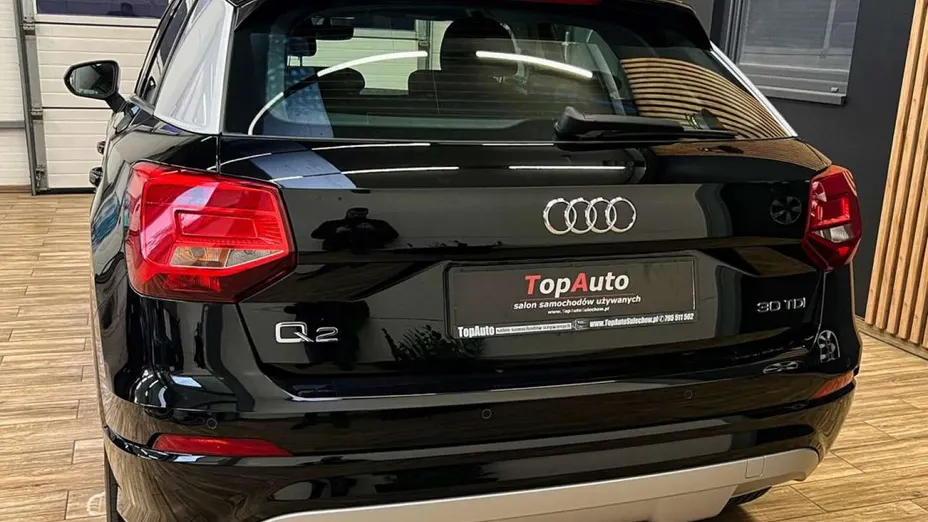AUDI Q2 -