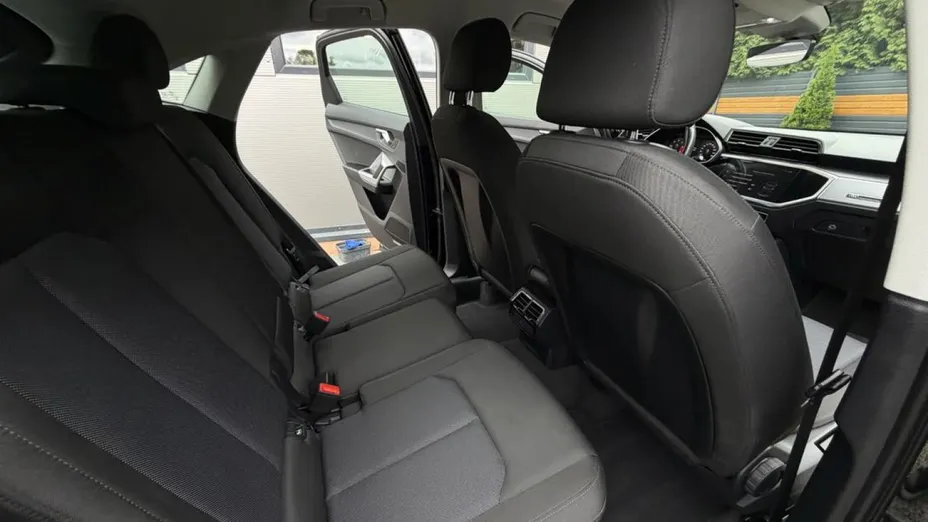 AUDI Q3 Sportback -