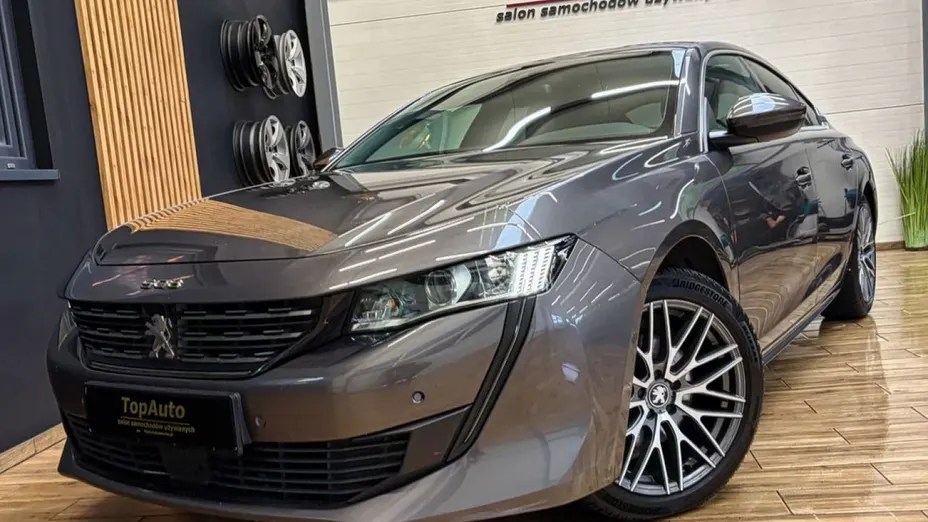 PEUGEOT 508 -