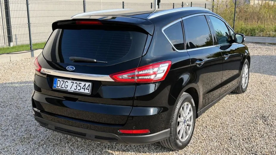 FORD S-MAX -