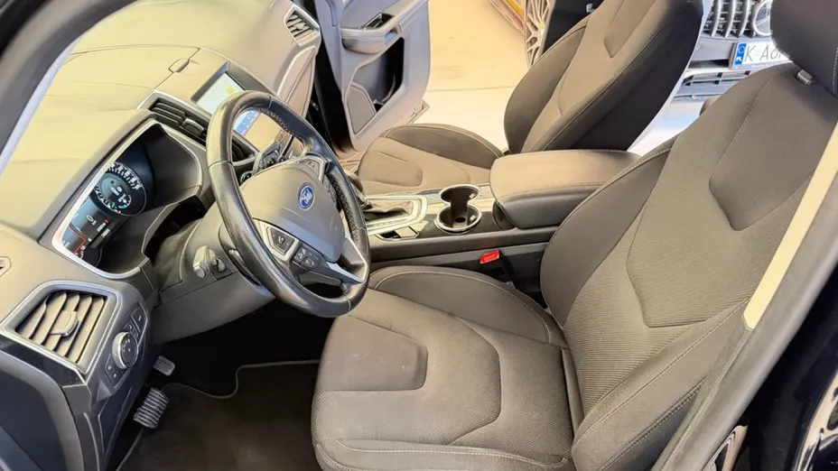 FORD S-MAX -
