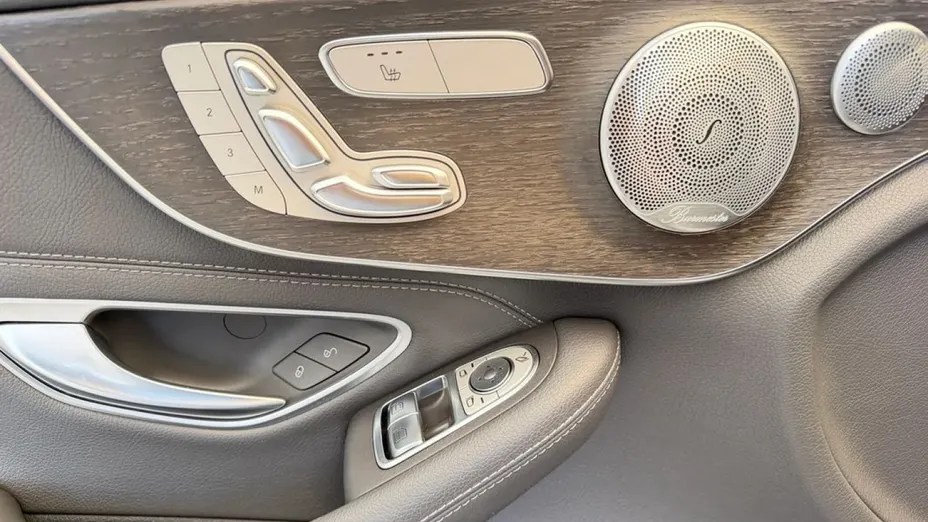 MERCEDES-BENZ C Klasa -