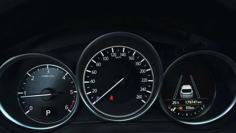 MAZDA CX-5 -