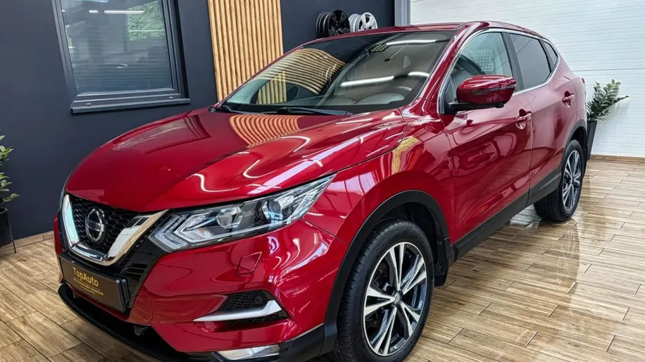 NISSAN Qashqai -