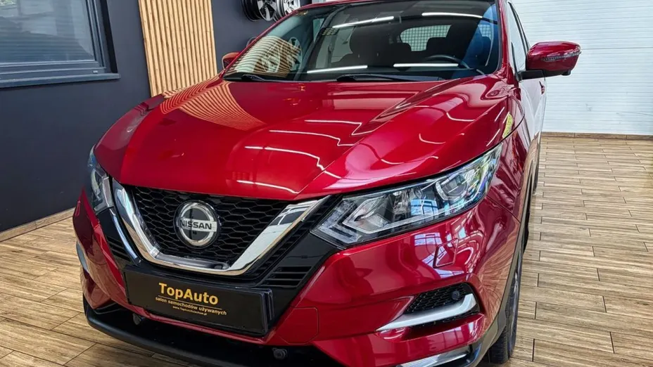 NISSAN Qashqai -