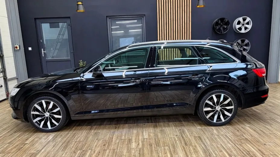 AUDI A4 Avant -