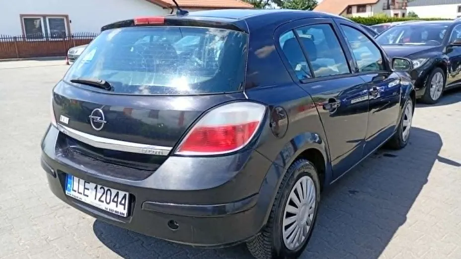 OPEL Astra -