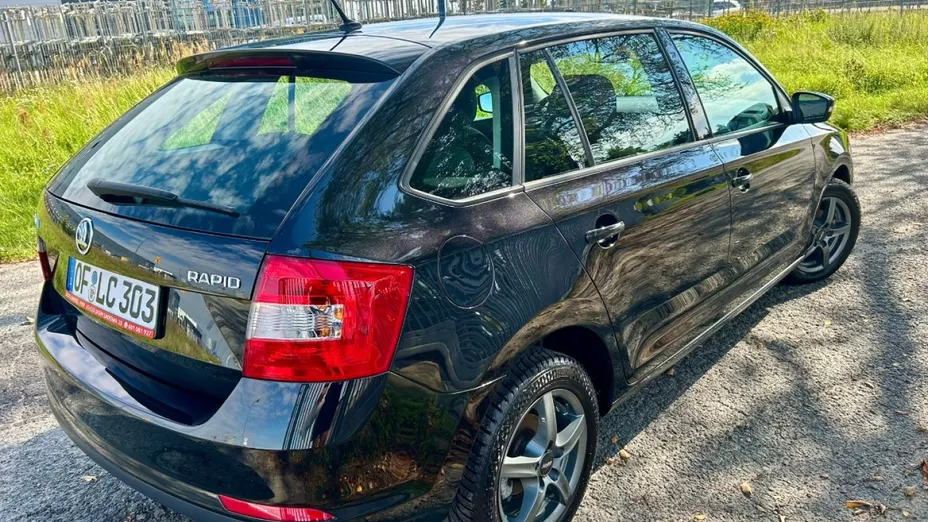 SKODA Rapid -