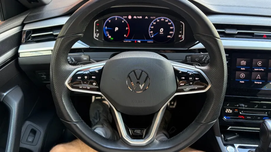 VOLKSWAGEN Arteon -