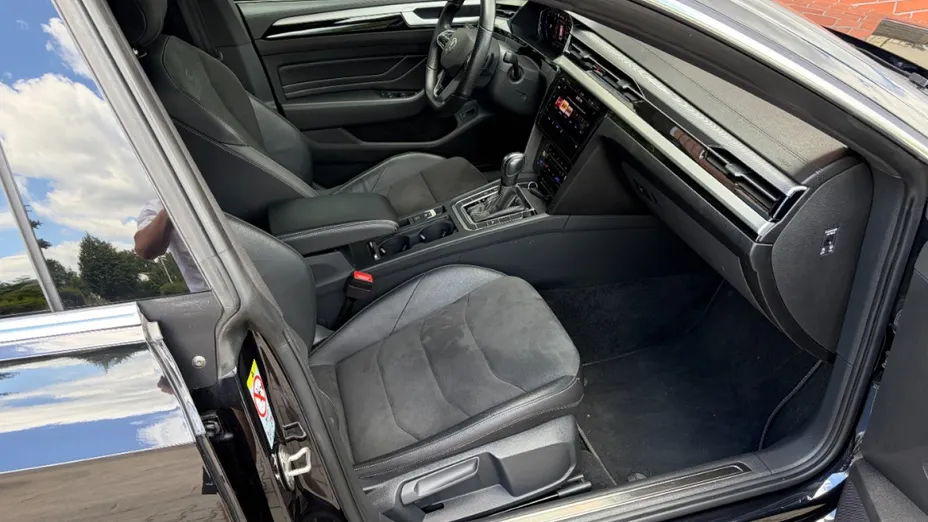 VOLKSWAGEN Arteon -