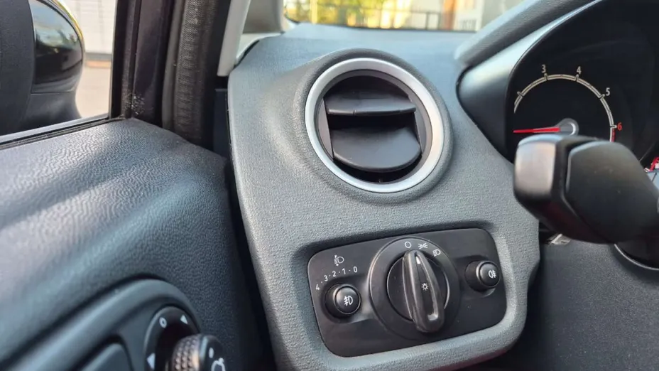 FORD Fiesta -