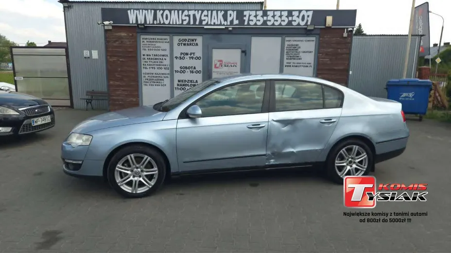 VOLKSWAGEN Passat -