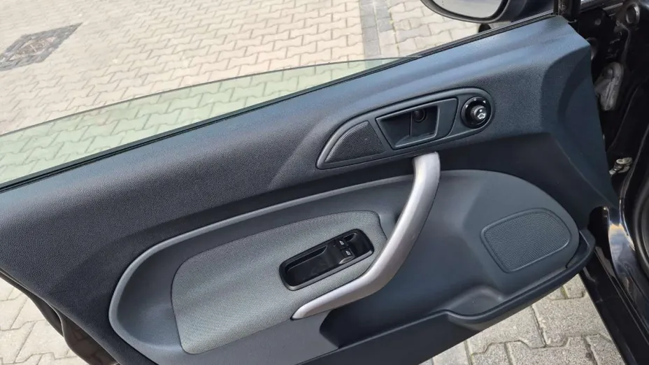 FORD Fiesta -