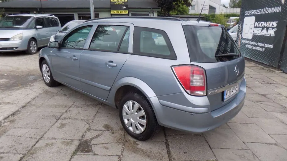 OPEL Astra -