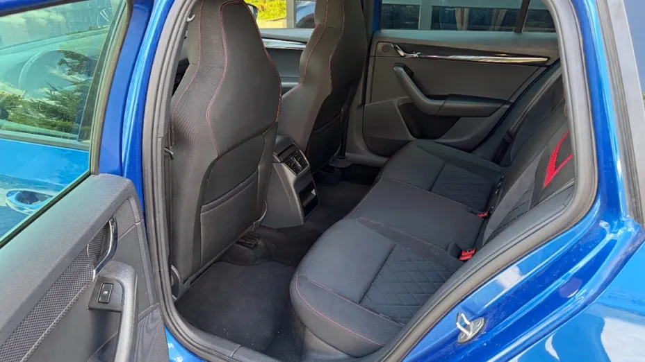 SKODA Octavia -