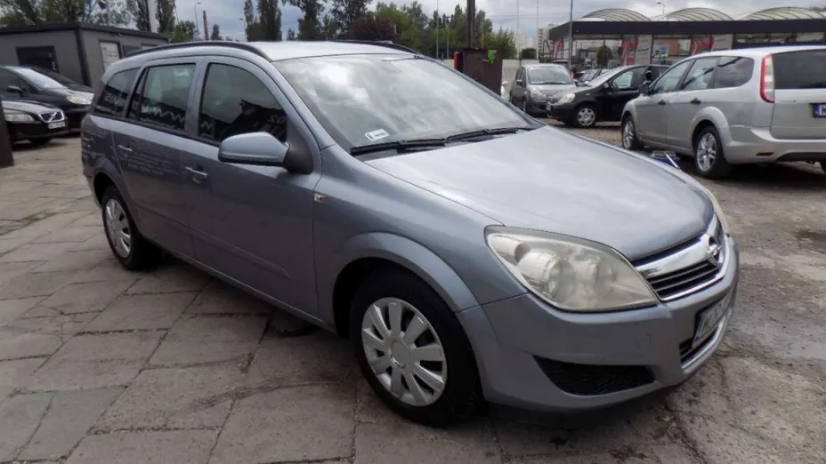 OPEL Astra -