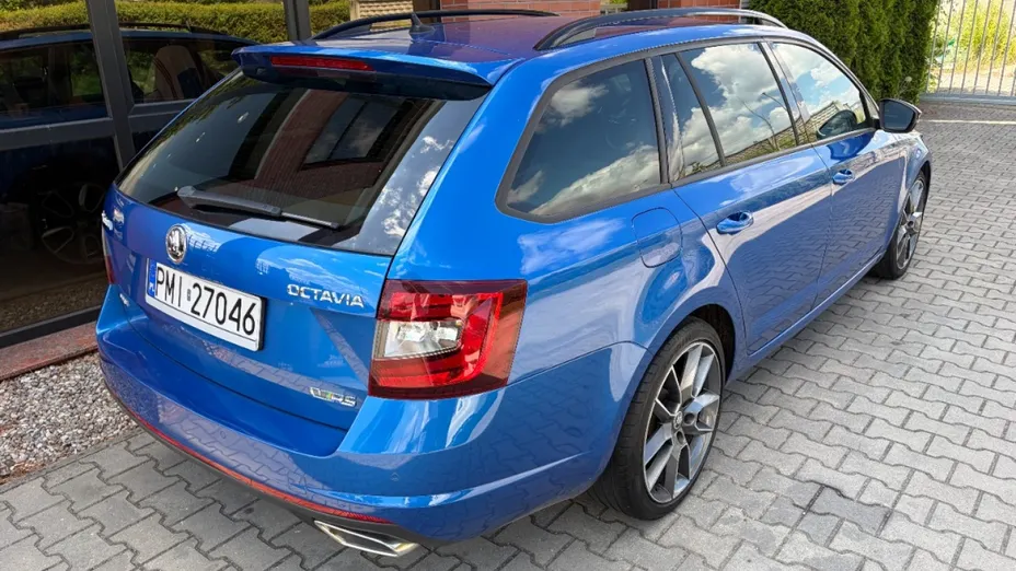 SKODA Octavia -