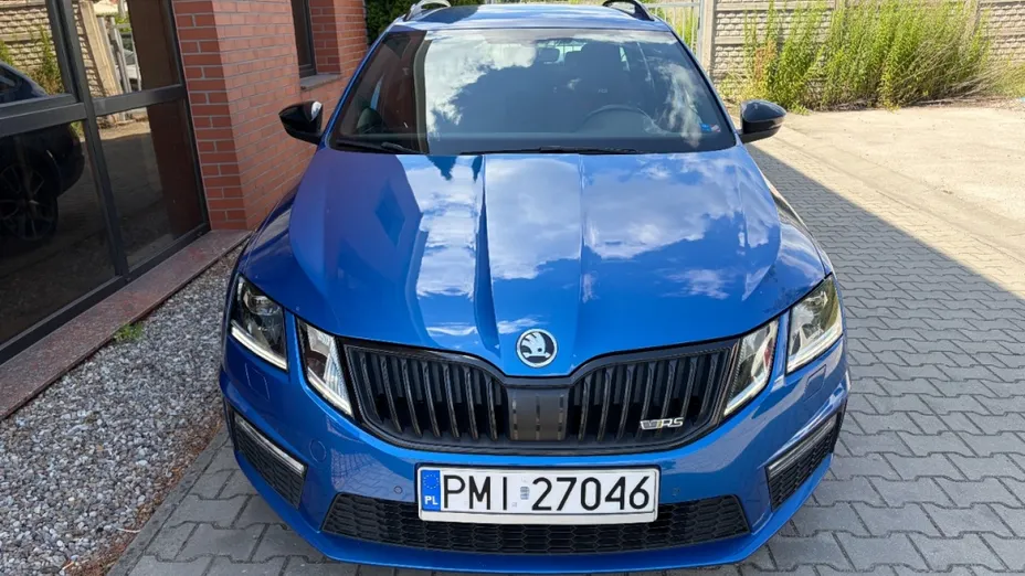 SKODA Octavia -