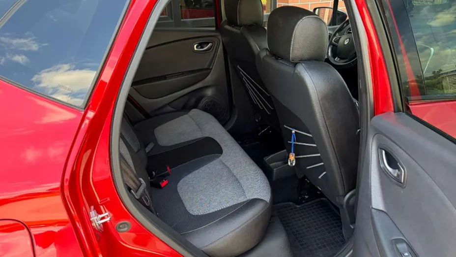 RENAULT Captur -