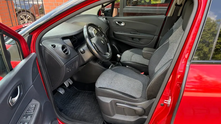 RENAULT Captur -