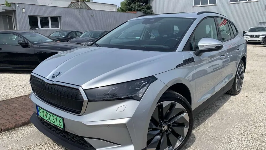 SKODA Enyaq -