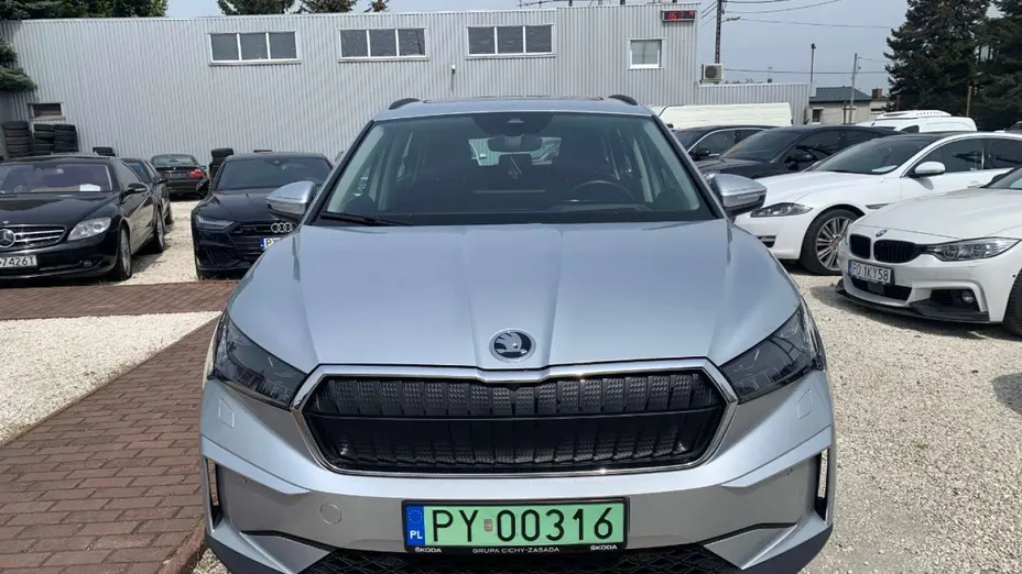 SKODA Enyaq -