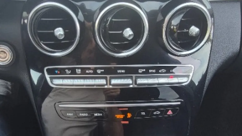 MERCEDES-BENZ C Klasa -