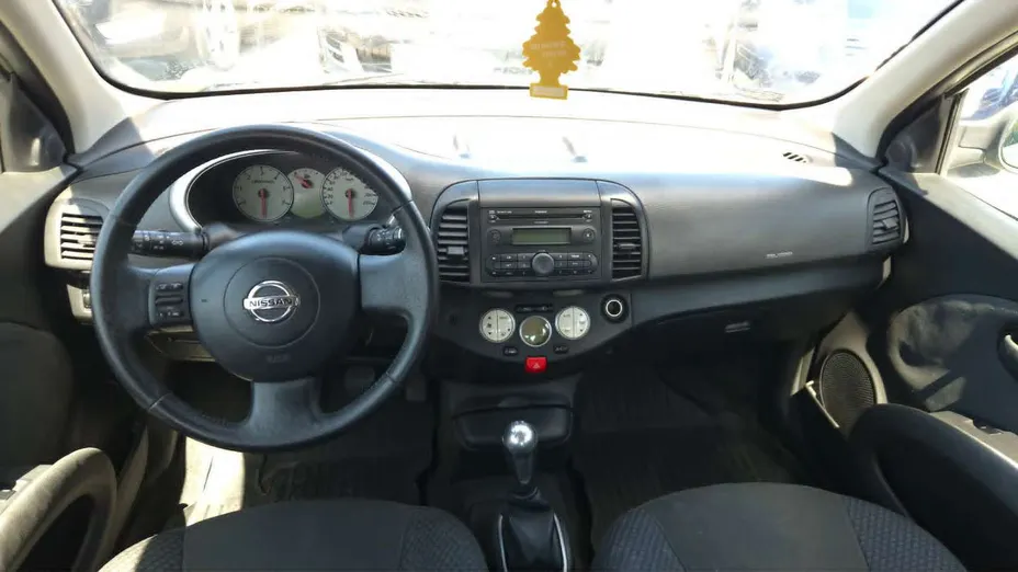 NISSAN Micra -