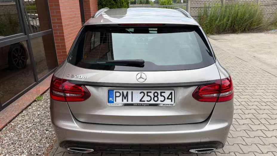 MERCEDES-BENZ C Klasa -