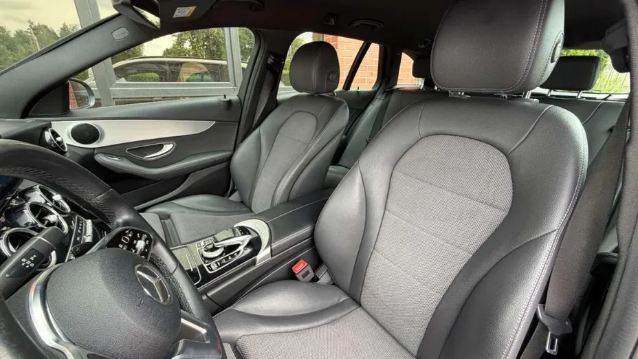MERCEDES-BENZ C Klasa -
