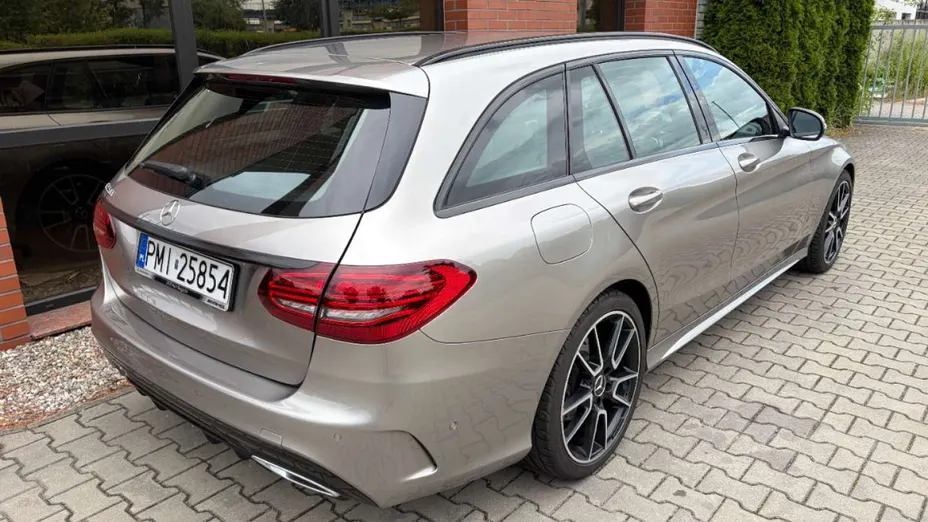 MERCEDES-BENZ C Klasa -