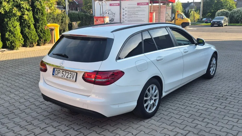 MERCEDES-BENZ C Klasa -