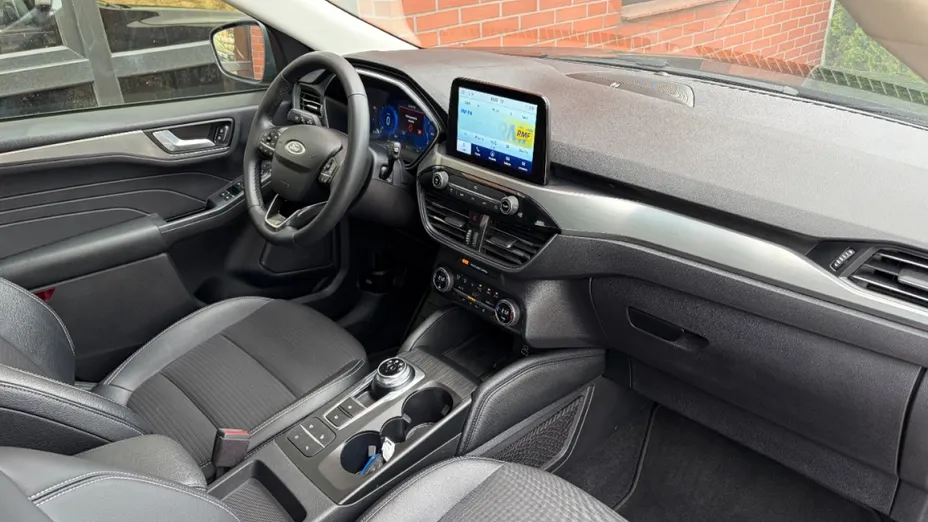 FORD Kuga -