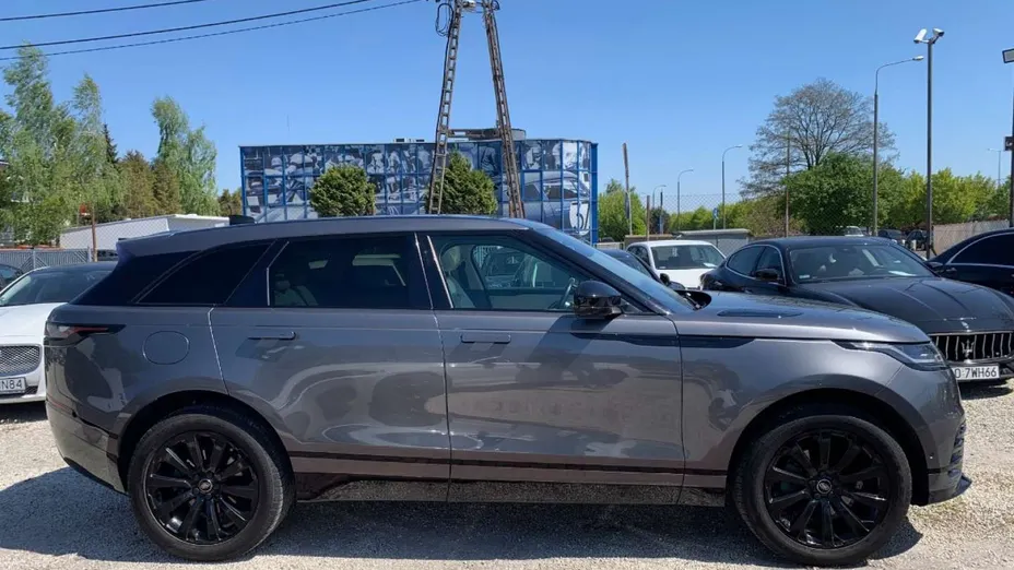 LAND ROVER Range Rover Velar -