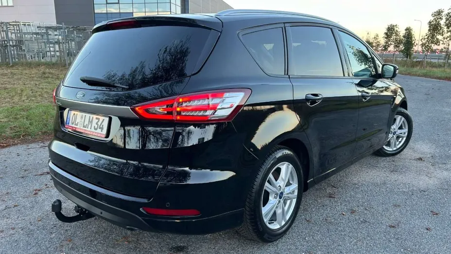 FORD S-MAX -