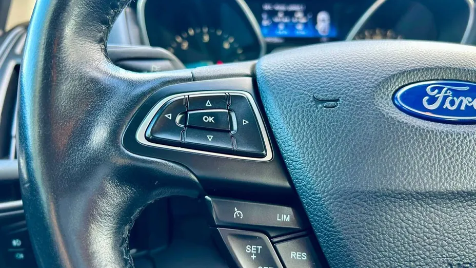 FORD Focus -