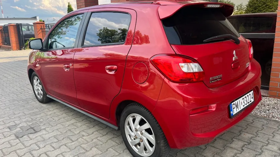 MITSUBISHI Space Star -