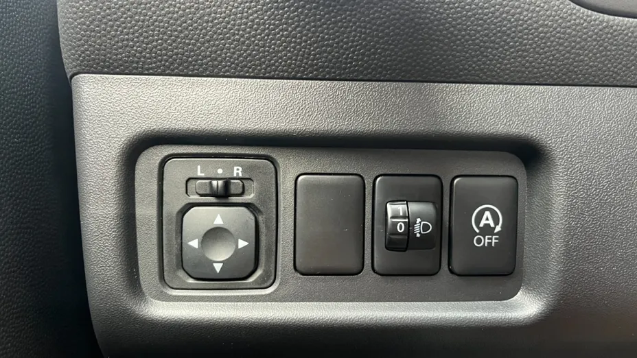 MITSUBISHI Space Star -