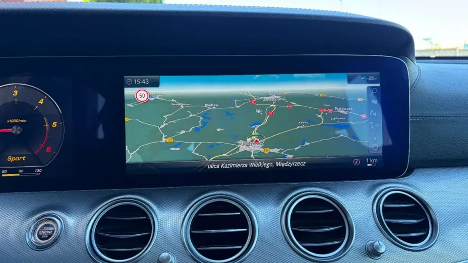 MERCEDES-BENZ E Klasa -