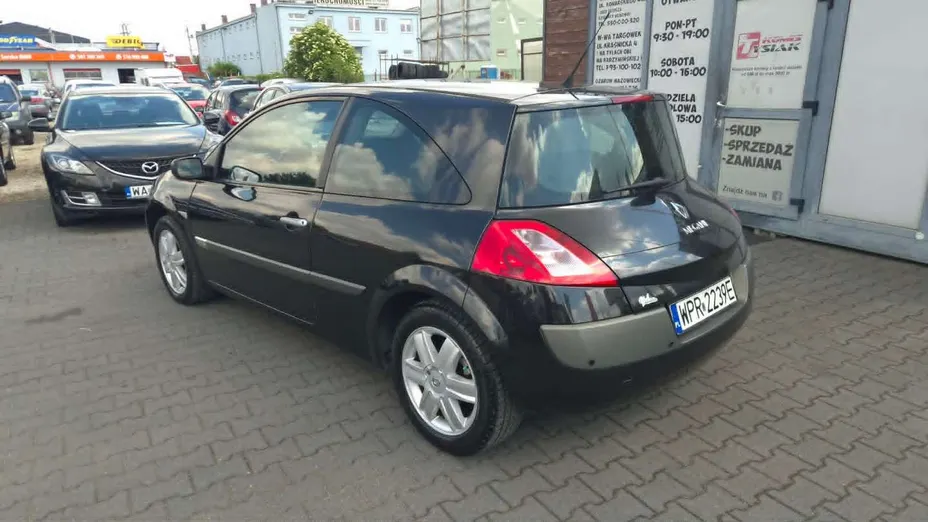 RENAULT Megane -