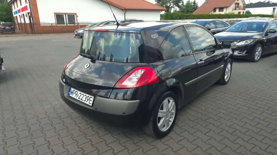 RENAULT Megane -