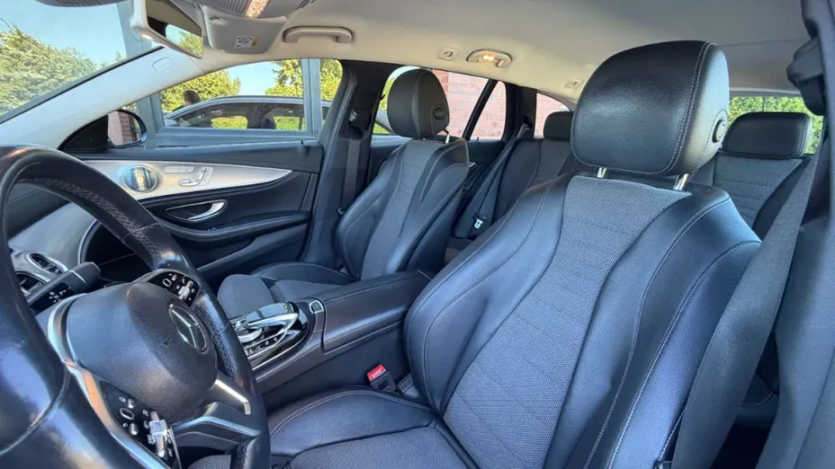 MERCEDES-BENZ E Klasa -