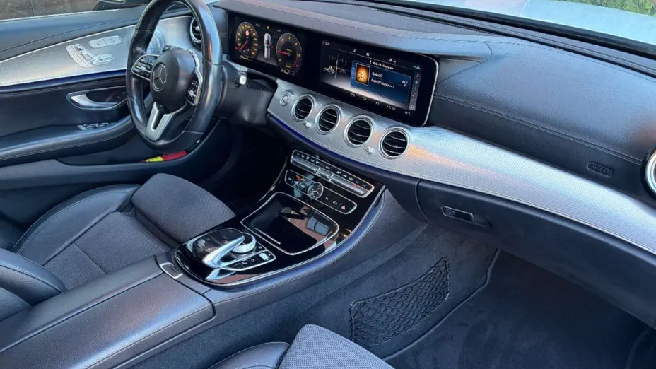 MERCEDES-BENZ E Klasa -
